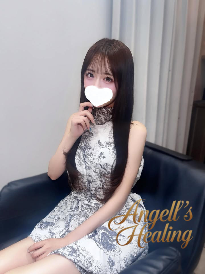 【大阪】瞳に吸い込まれる魅力的な女の子