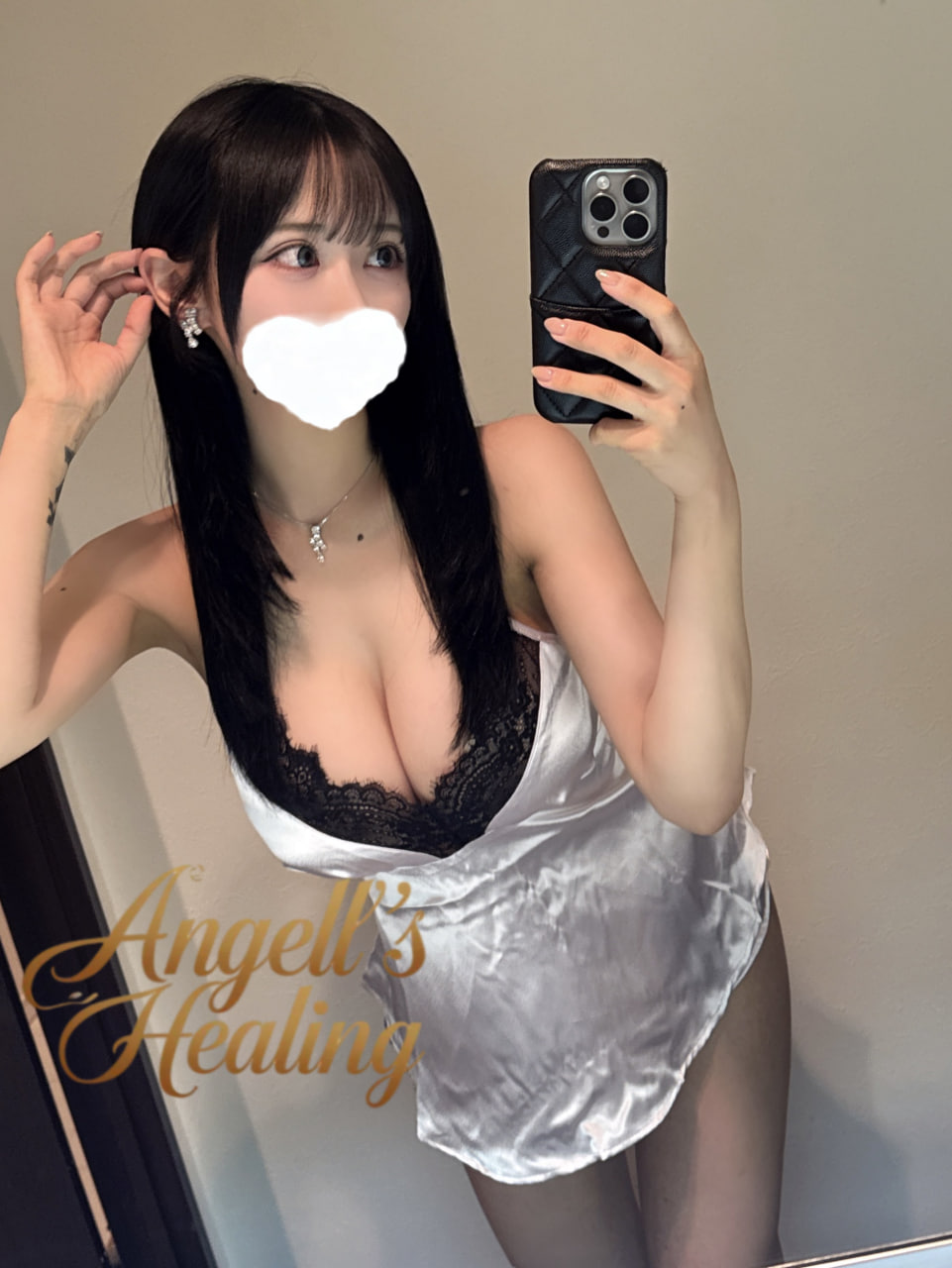 【大阪】爆乳×白虎、潤い多めの究極ボディ