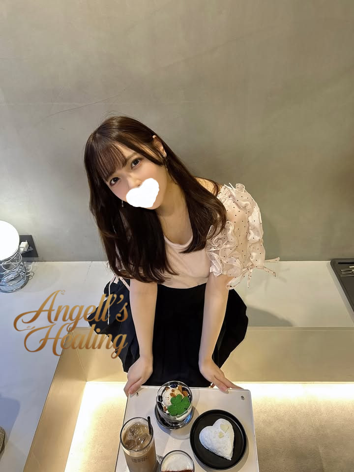 東京 容姿端麗な長身美女 — 162cm・Cカップ・25歳