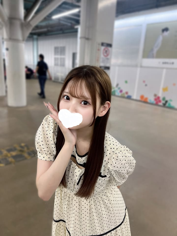 東京 優しく可愛い日系美女 — 156cm・Cカップ・20歳