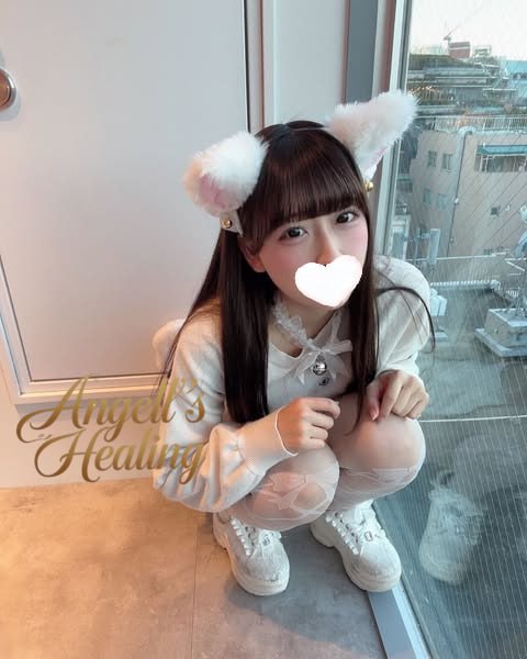 東京 | 小柄で可愛らしい学生風♡甘え上手な癒し系ガール🎀
