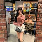 東京｜圧倒的スタイルと色気を持つ魅力的な女性