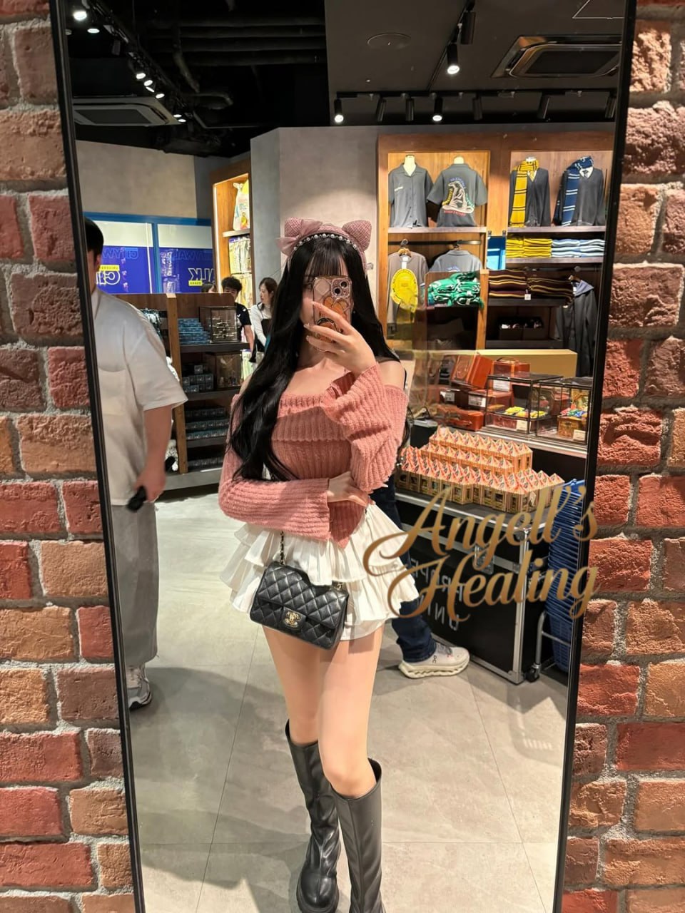 東京｜圧倒的スタイルと色気を持つ魅力的な女性