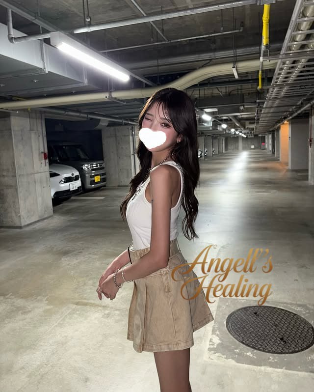 東京｜高身長×美脚が魅力のスレンダー美女